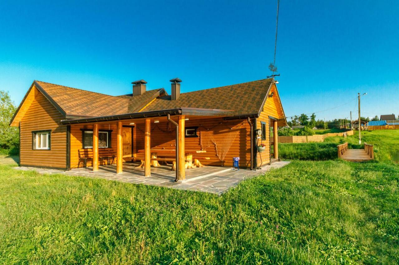 Guesthouse On The Lake With Bathhouse 70 Km From Kiev Makariv Bagian luar foto